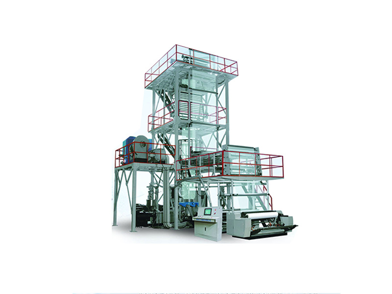 Three-layer co-extruded high-yield energy-saving blown film production line